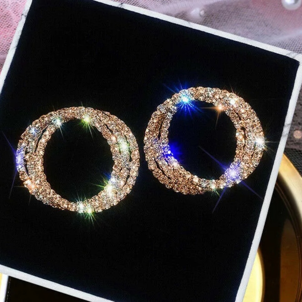 ⭐️Rose Gold Diamond Triple Hoop Earrings⭐️